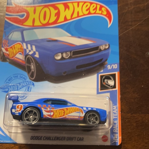 Car - Picture 2 of 4